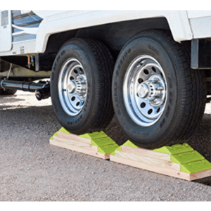 Hopkins Towing Solutions Hopkins 08200 Endurance RV Leveling System with Wheel Chock