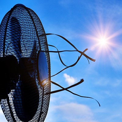 fan for a pop up camper in the sun